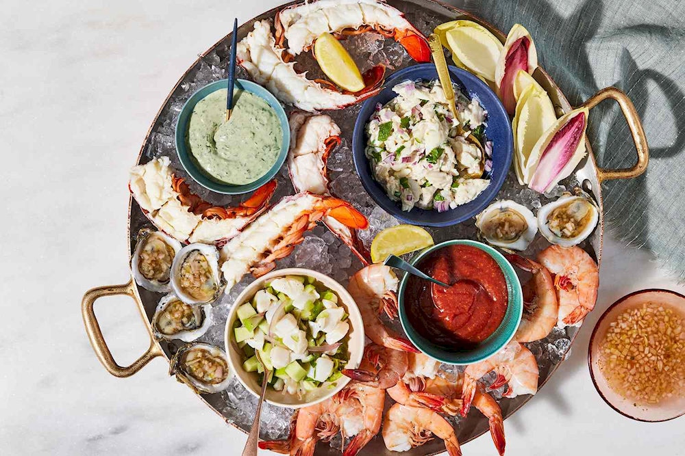 Indulge in the freshest seafood in Nha Trang, where ocean-to-table dishes like grilled lobsters, steamed oysters